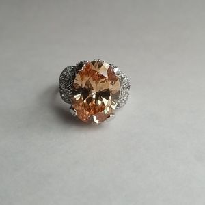 Cocktail ring